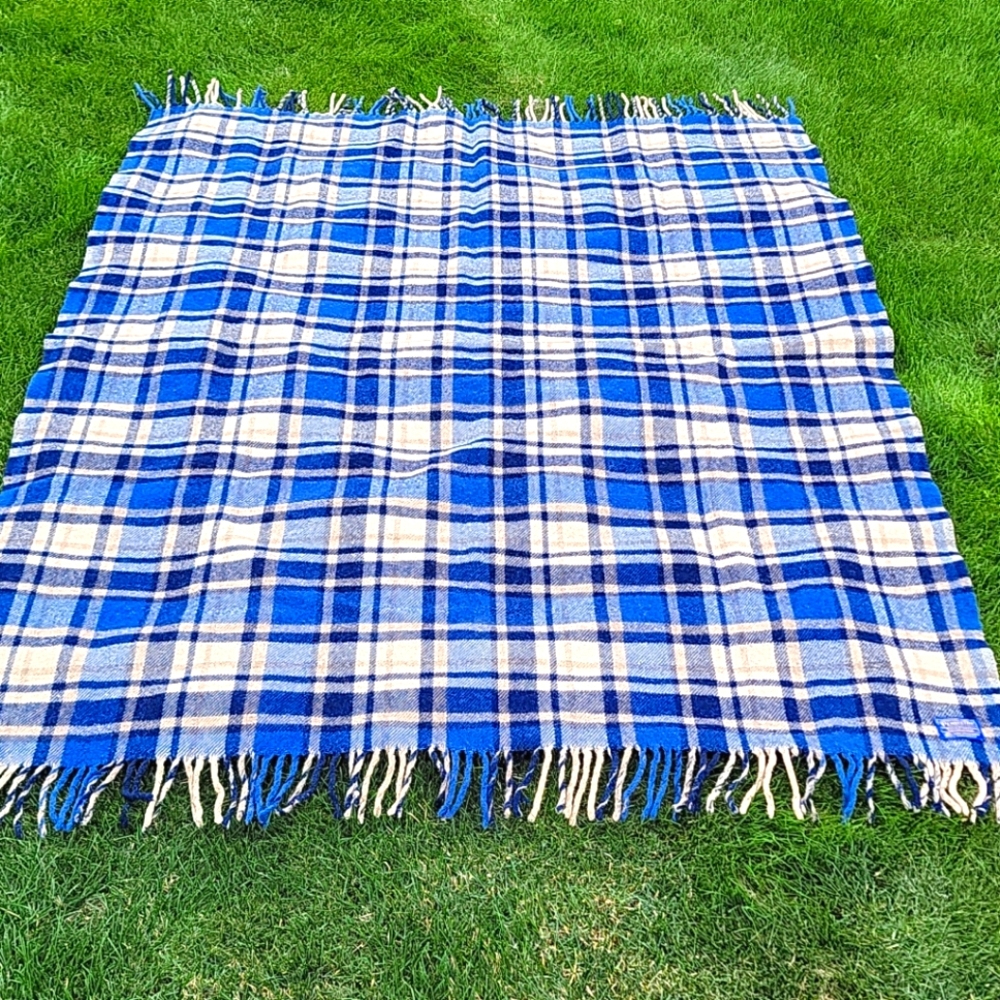 H.P. Pendleton Fringed Throw Virgin Wool